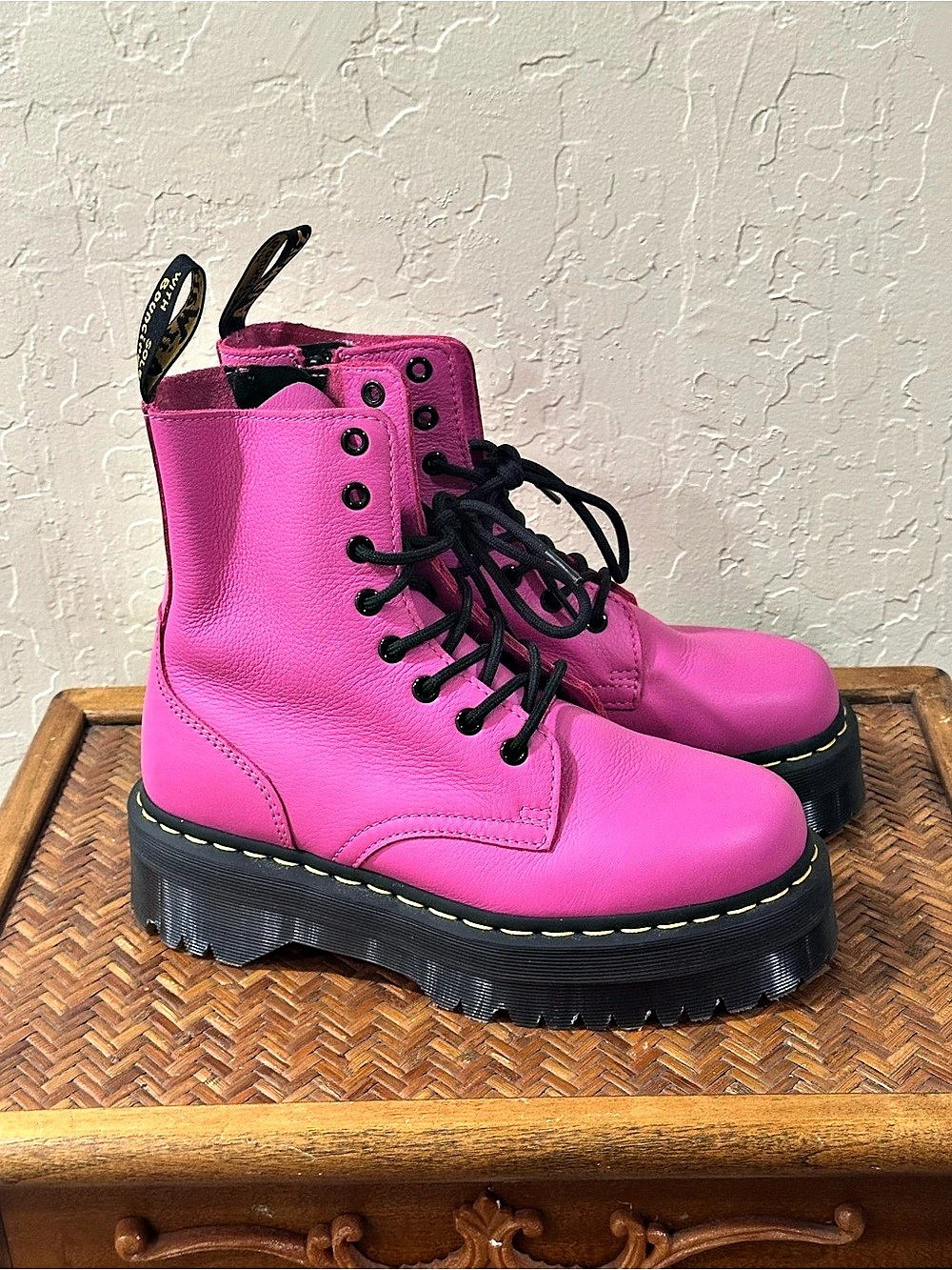 Dr. Martens Jadon III Pisa Leather Platform Boots Pink US 7